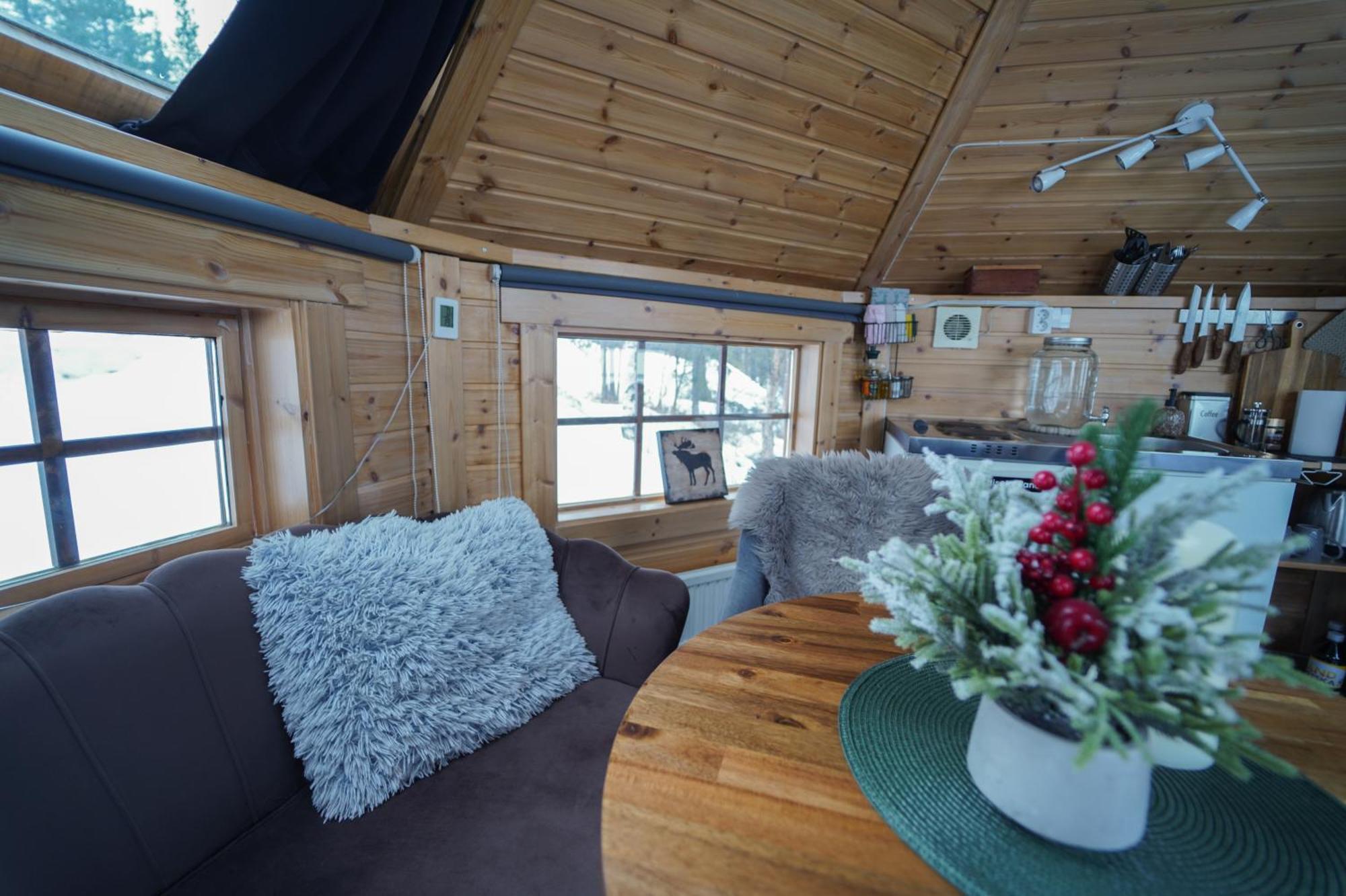Northern Light Huts - Paradise Lapland Кіруна Екстер'єр фото